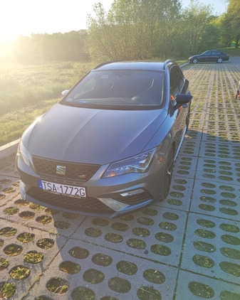 Seat Leon cena 120000 przebieg: 82000, rok produkcji 2018 z Sandomierz małe 596